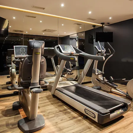Saint Boutique Hotel, Small Luxury Готель Белград
