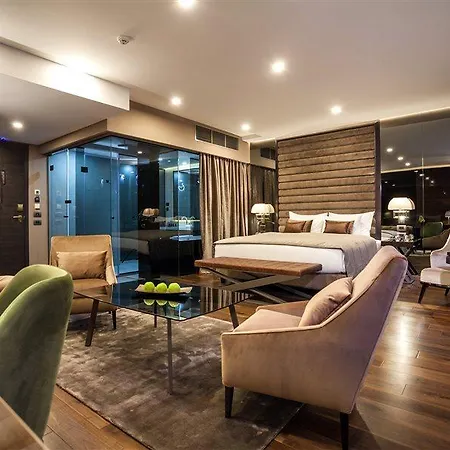 Saint Boutique Hotel, Small Luxury