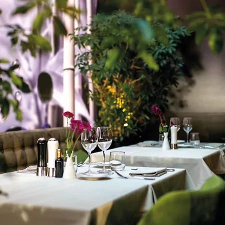 Saint Boutique Hotel, Small Luxury Белград