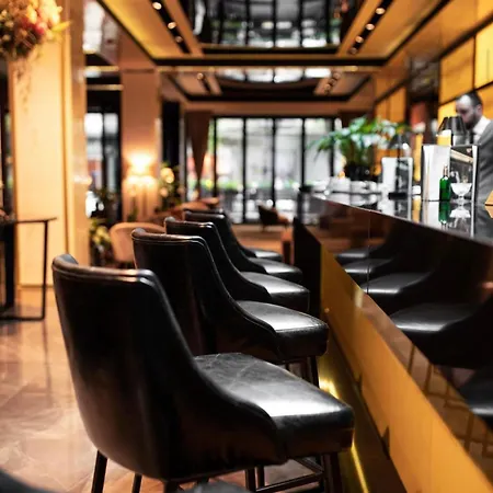 Готель Saint Boutique Hotel, Small Luxury 5*