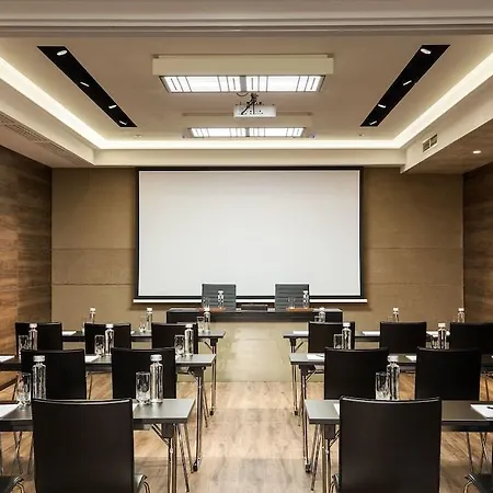 Saint Boutique Hotel, Small Luxury Готель 5*